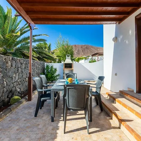 Tranquil Times Villa Playa Blanca (Lanzarote)